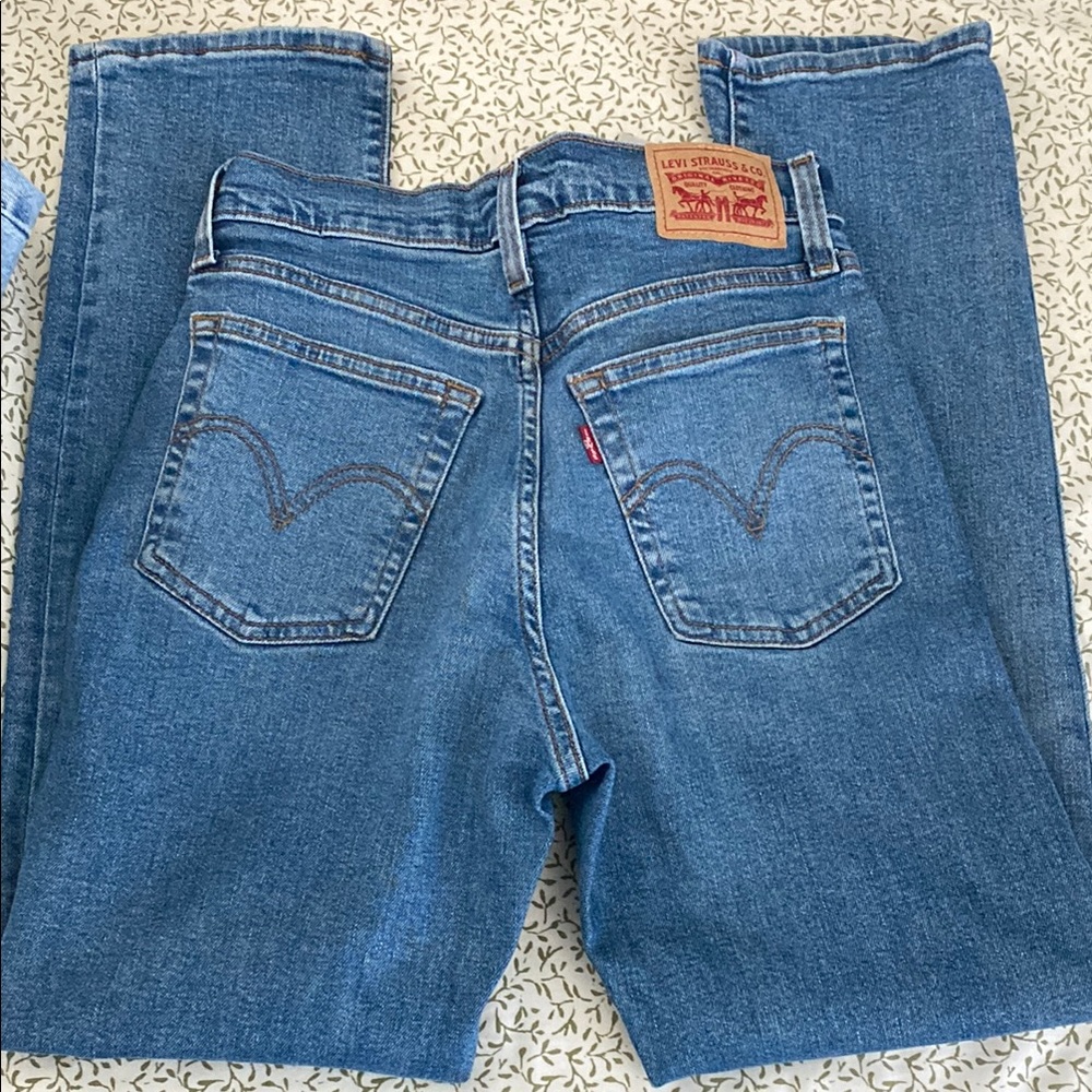 Levi's wedgie straight jeans